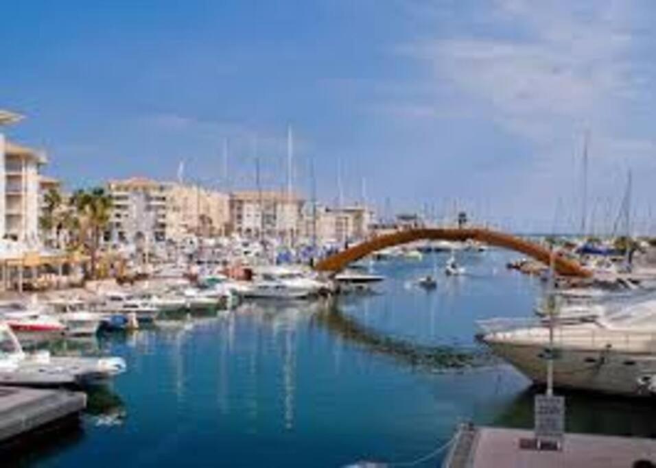 Votre Sejour Cosy A Frejus! Leilighet Eksteriør bilde
